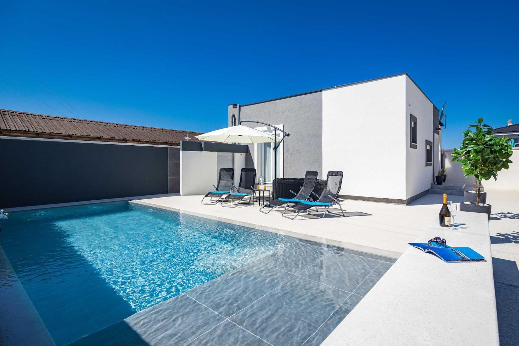 Marsel Villa